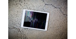 Why You Shouldn't Buy A Brand New iPad